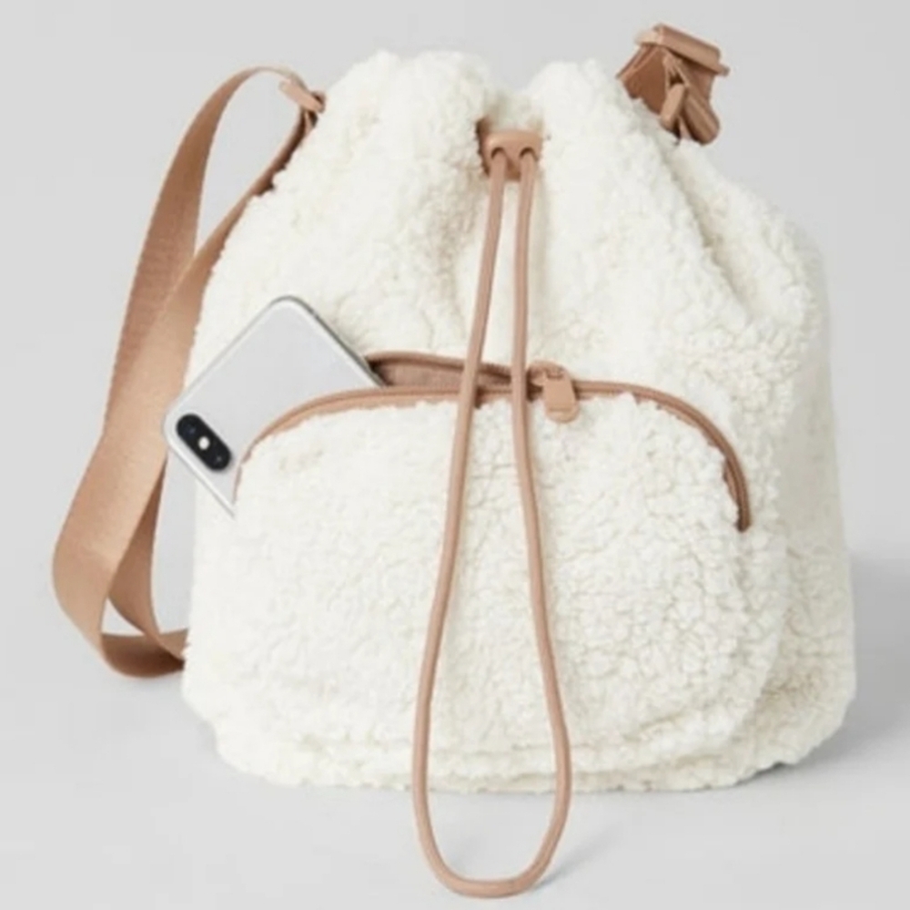 32 Degrees Cream Winter White Sherpa Drawstring Bucket Crossbody Bag